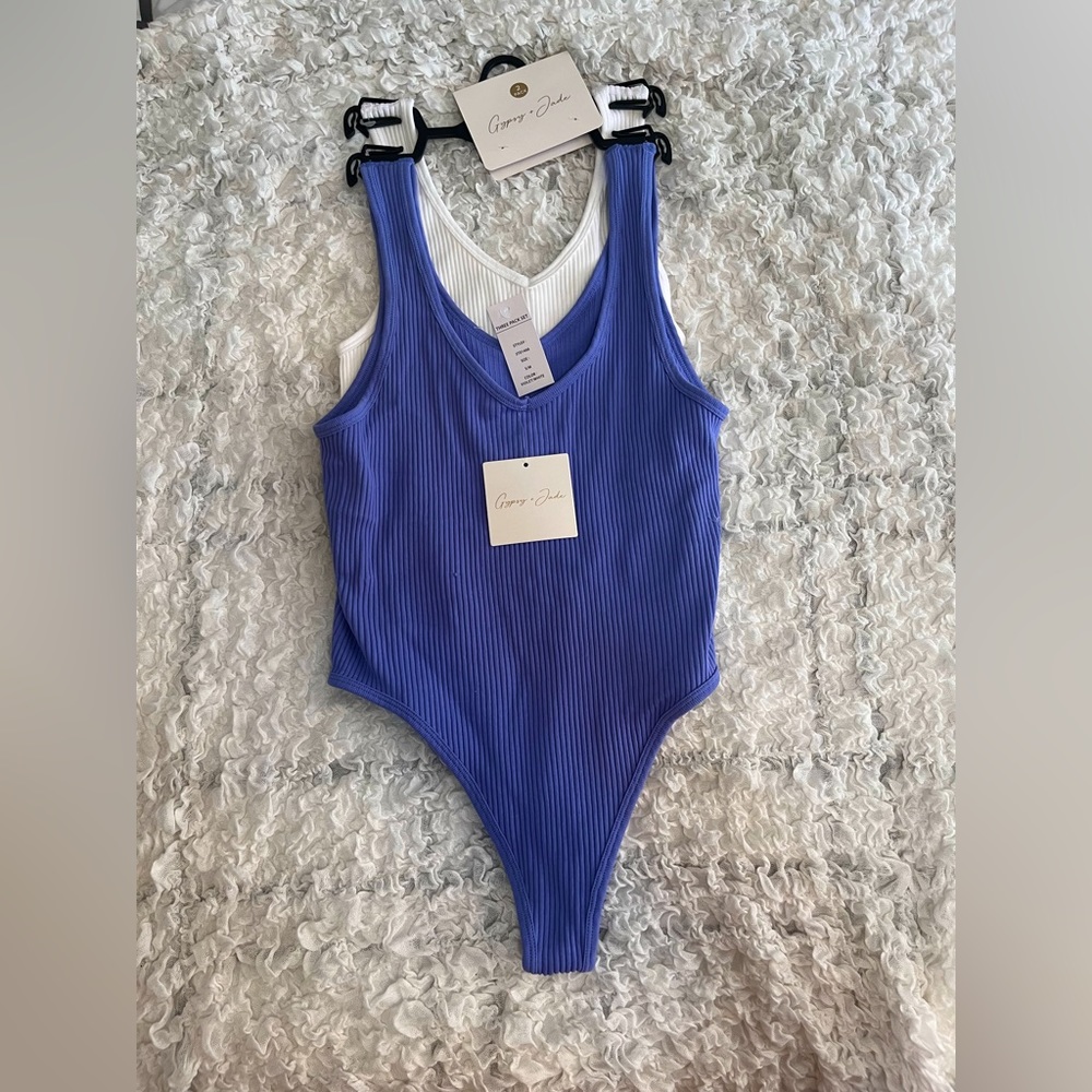 Gypsy & Jade 2 pack violet and white ribbed bodysuits